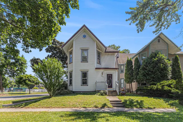 $206,000 | 449 4th Street, Manistee, MI 49660
