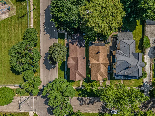 $206,000 | 449 4th Street, Manistee, MI 49660