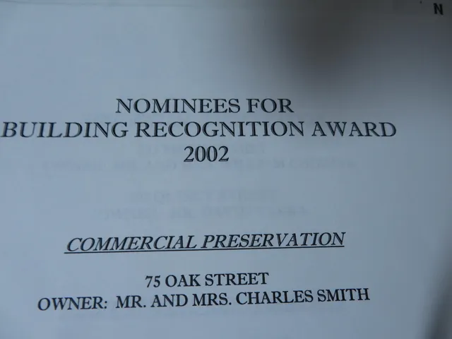 $206,000 | 449 4th Street, Manistee, MI 49660