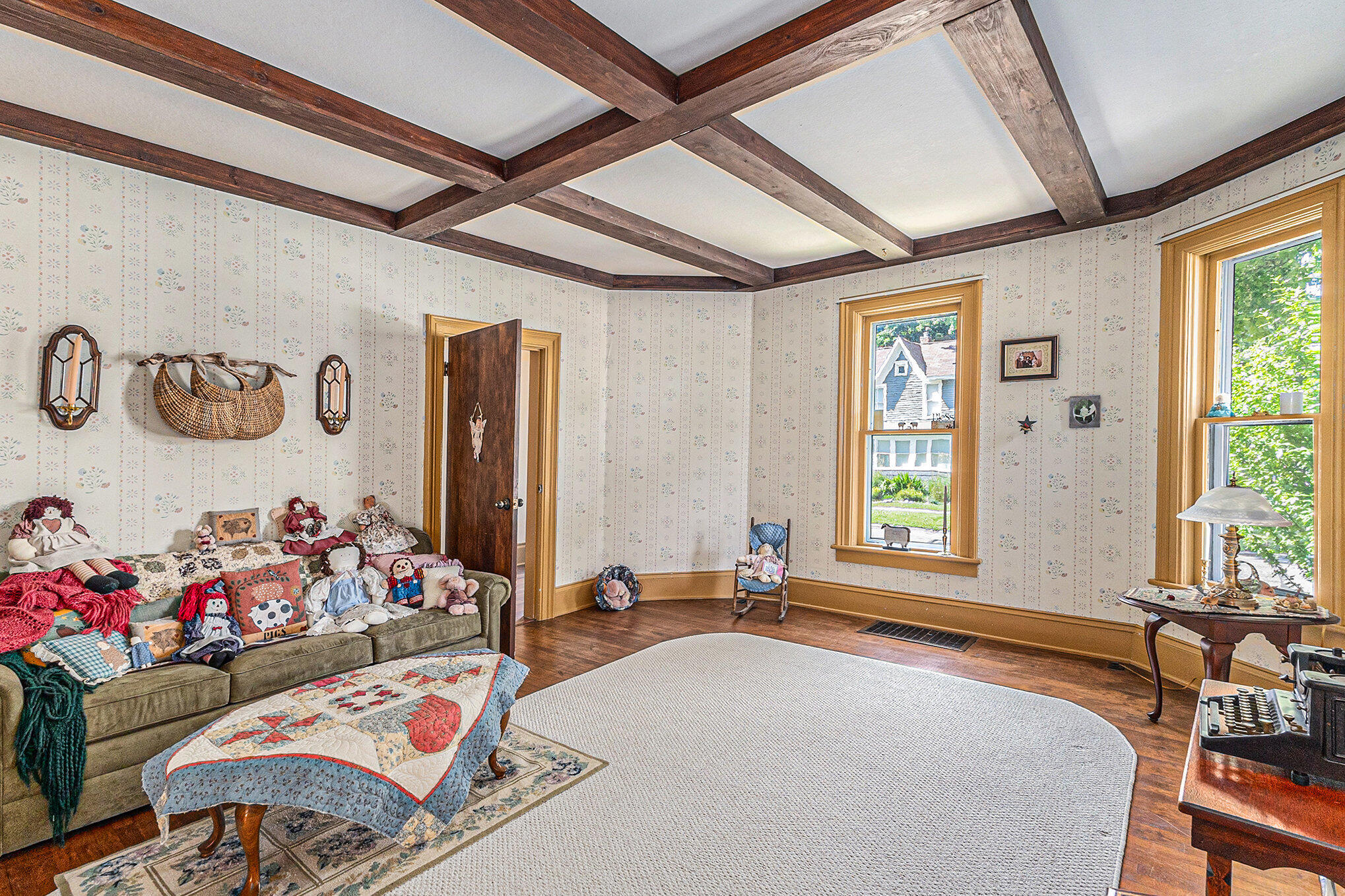 449 4th Street Manistee, MI 49660 - Photo 5 of 48 007__42a0014_592