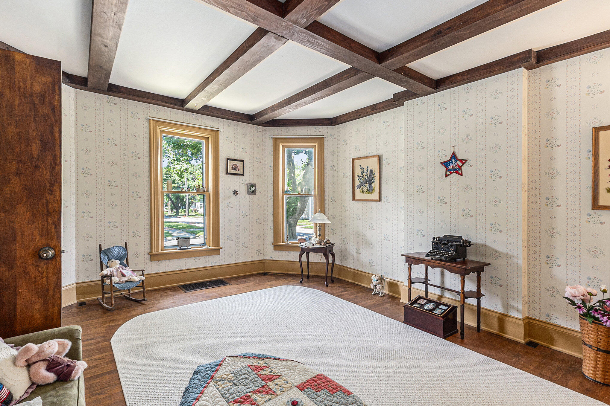 449 4th Street Manistee, MI 49660 - Photo 6 of 48 008__42a0017_423