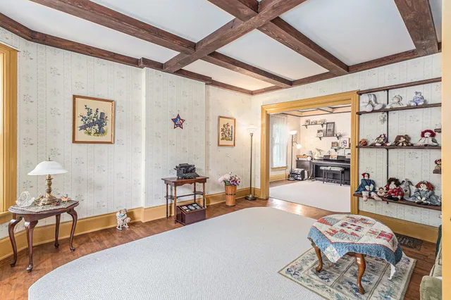 $206,000 | 449 4th Street, Manistee, MI 49660