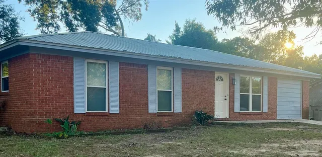 $290,000 | 821 Cornell Avenue, Pensacola, FL 32514