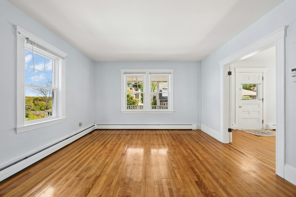 63 Park Terrace Road Worcester, MA 01604 - Photo 12 of 42
