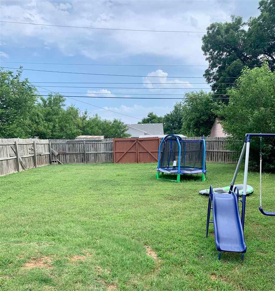 1305 Delaware Perry, OK 73077 - Photo 19 of 20 Gallery Image 19