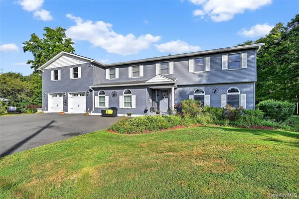 $755,000 | 334 Greeves Road, New Hampton, NY 10958