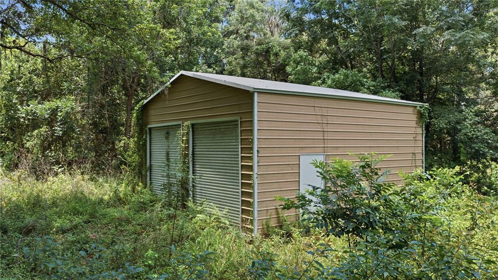 17400 Northwest 120th Ave Road Reddick, FL 32686 - Photo 3 of 37