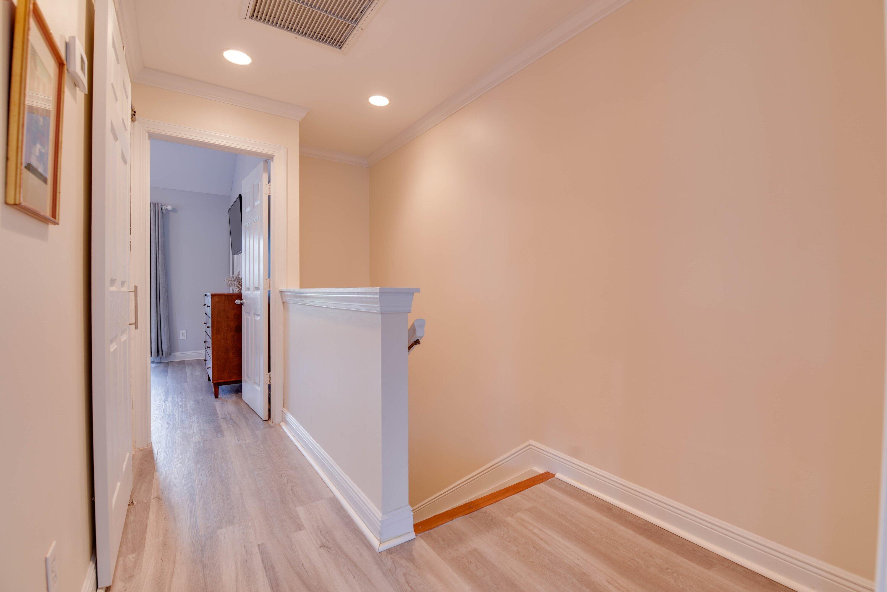 40 Spoonbill Way, Unit 1 Key West, FL 33040 - Photo 31 of 32 Hallway2