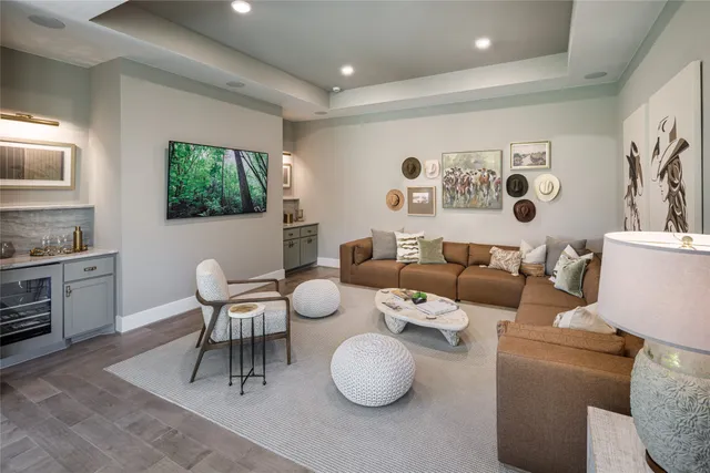 $1,099,950 | 105 Bentwood Mdw Lane, Montgomery, TX 77356