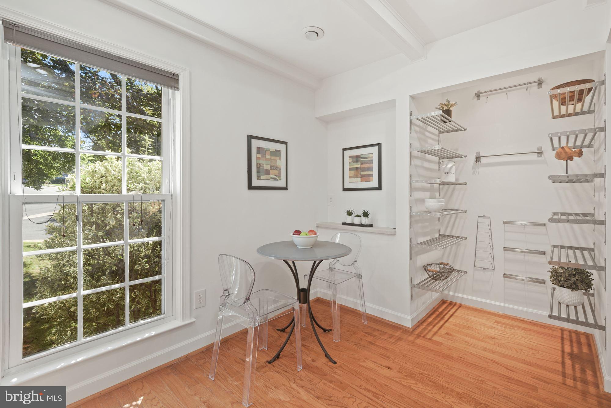 10536 Reed's Landing Circle Burke, VA 22015 - Photo 15 of 30 Gallery Image 15
