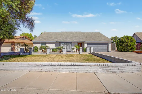 $599,990 | 2635 South Brooks Circle, Mesa, AZ 85202