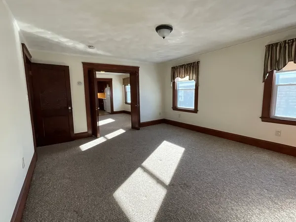 $2,300 | 24 Pearl Street, Unit 2, Wakefield, MA 01880