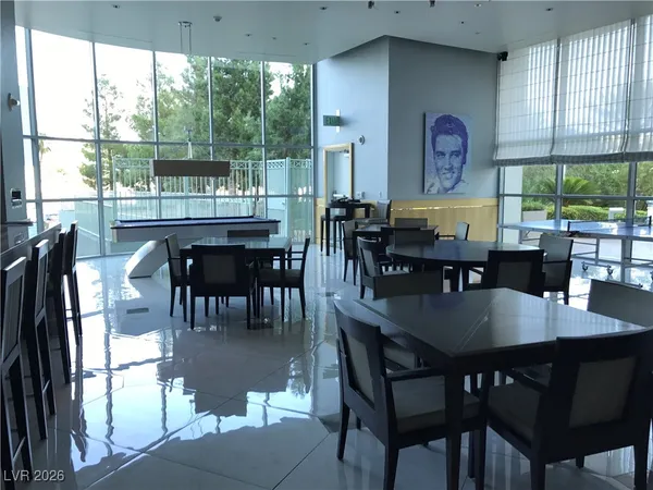 $2,100 | 322 Karen Avenue, Unit 1705, Las Vegas, NV 89109