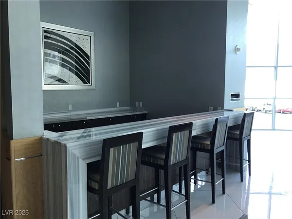 $2,100 | 322 Karen Avenue, Unit 1705, Las Vegas, NV 89109