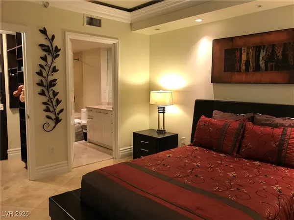 $2,100 | 322 Karen Avenue, Unit 1705, Las Vegas, NV 89109