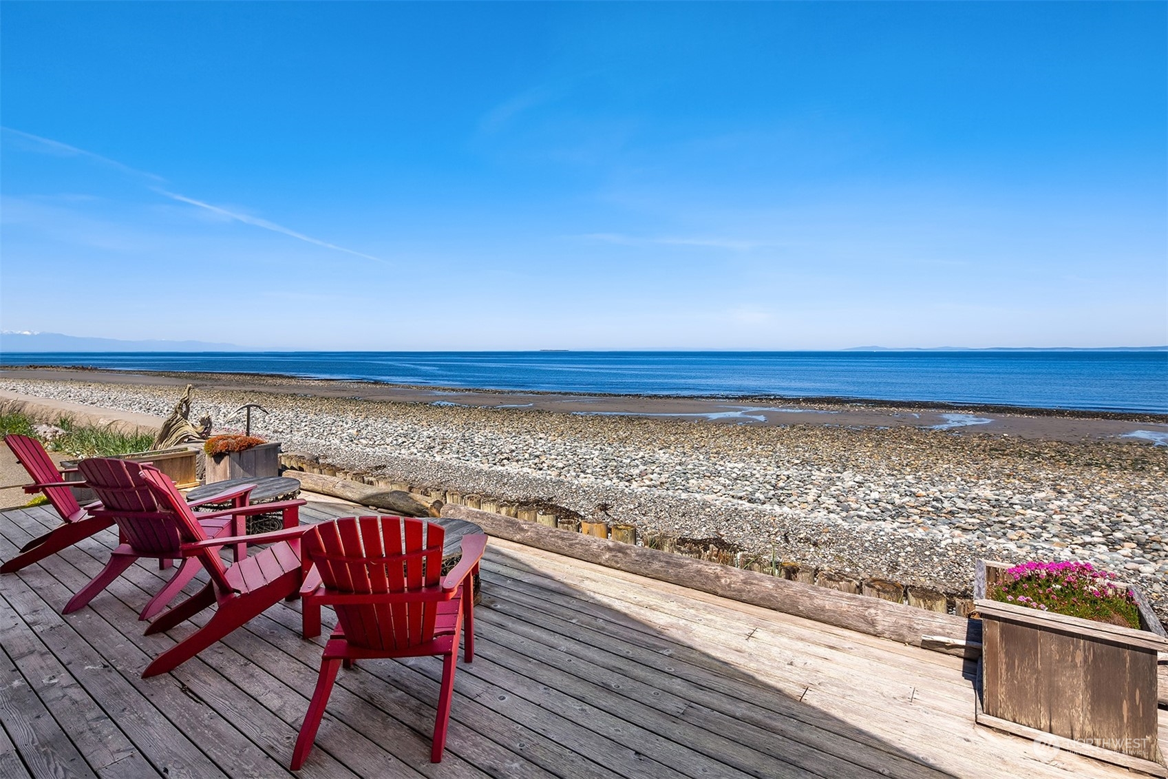 2649 West Beach Road Oak Harbor, WA 98277 - Photo 3 of 40 Gallery Image 3