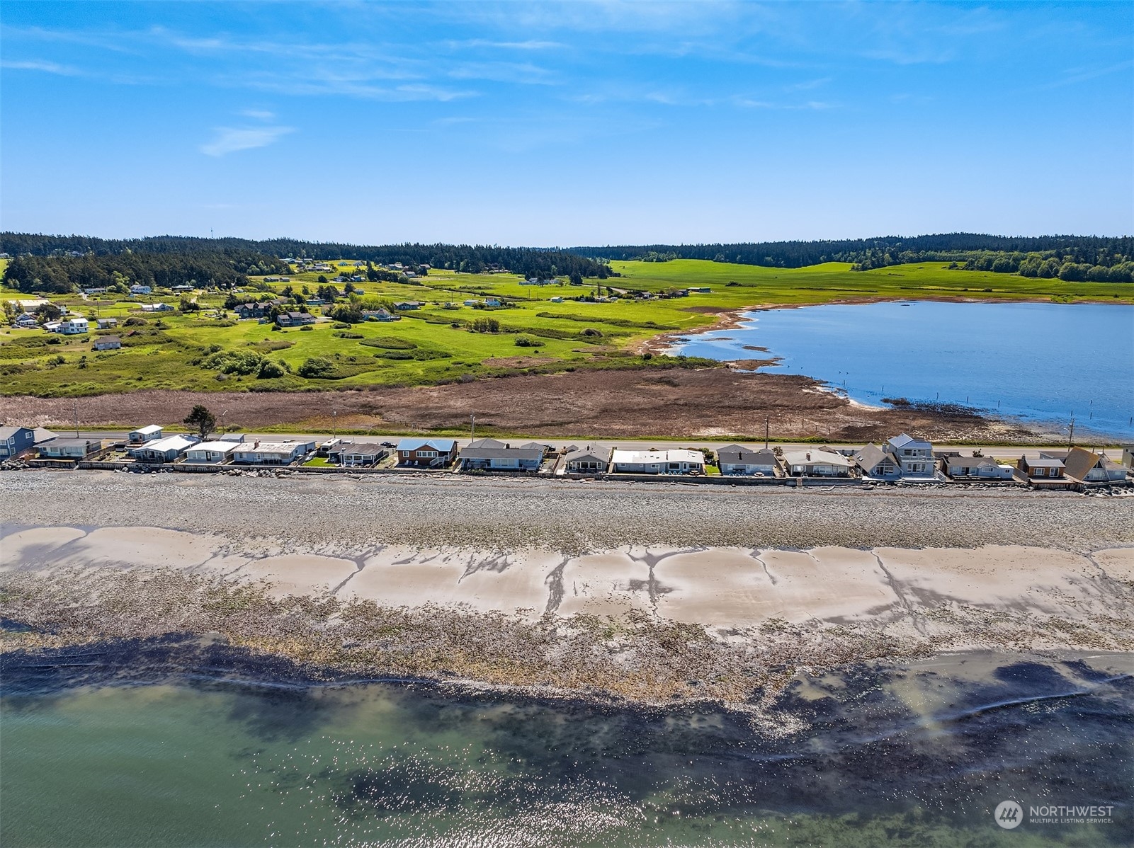 2649 West Beach Road Oak Harbor, WA 98277 - Photo 36 of 40 Gallery Image 36