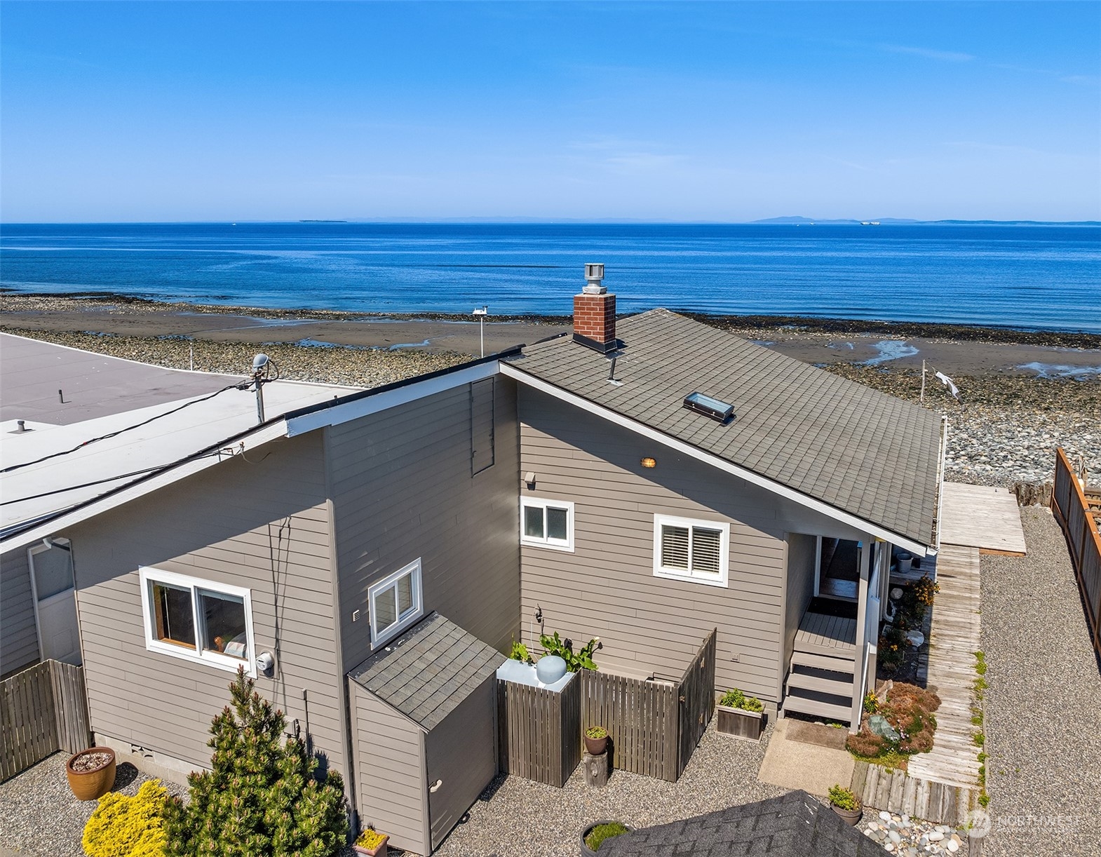 2649 West Beach Road Oak Harbor, WA 98277 - Photo 40 of 40 Gallery Image 40