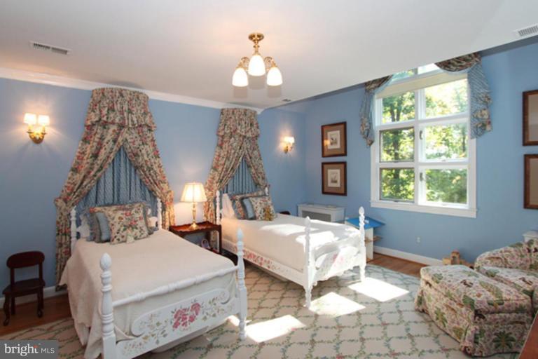 9121 Burning Tree Road Bethesda, MD 20817 - Photo 18 of 20 Bedroom #2