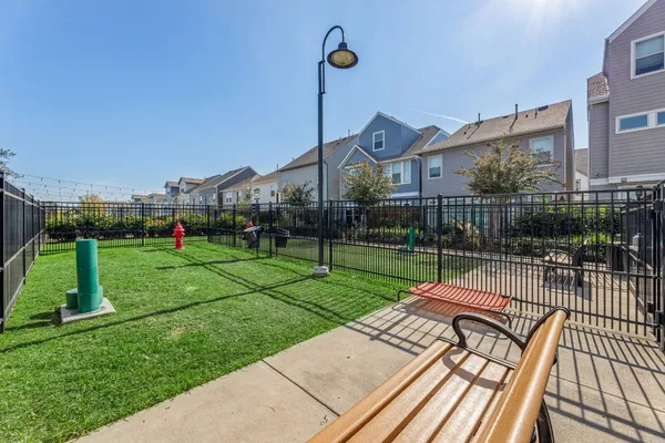 $3,950 | 10930 Brambling Drive, Houston, TX 77043