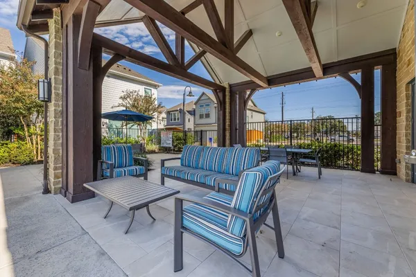 $3,950 | 10930 Brambling Drive, Houston, TX 77043