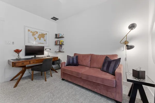 $3,950 | 10930 Brambling Drive, Houston, TX 77043