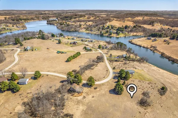 $55,000 | 422 Summit Point Drive, La Valle, WI 53941