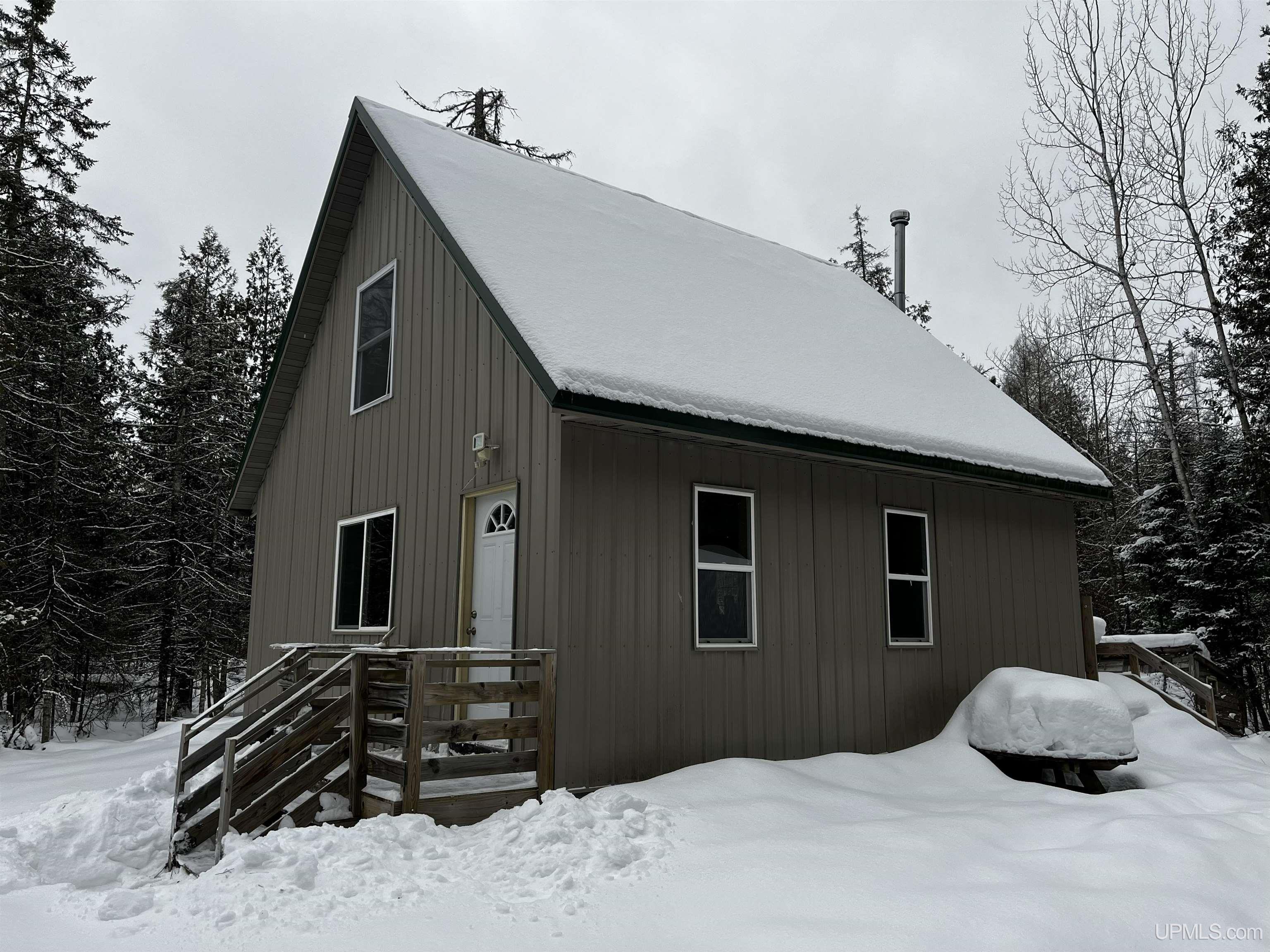 N21271 North Gaber Rd H Perronville, MI 49873 - Photo 2 of 25