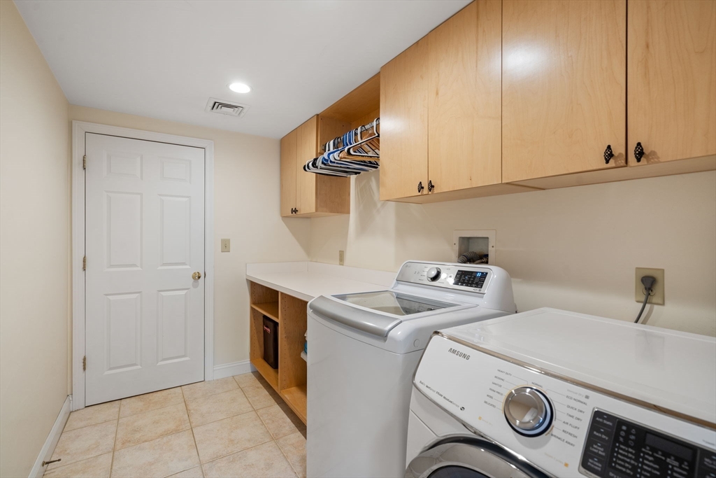 37 Oakridge Road Wellesley, MA 02481 - Photo 33 of 39 a utility room with dryer and washer