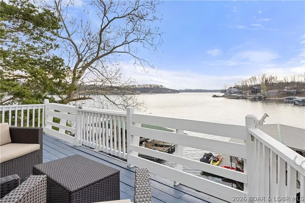 $510,000 | 30481 Edge View Drive, Rocky Mount, MO 65072