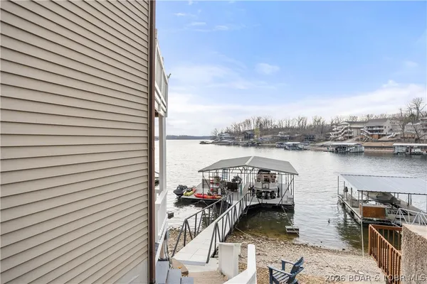$510,000 | 30481 Edge View Drive, Rocky Mount, MO 65072