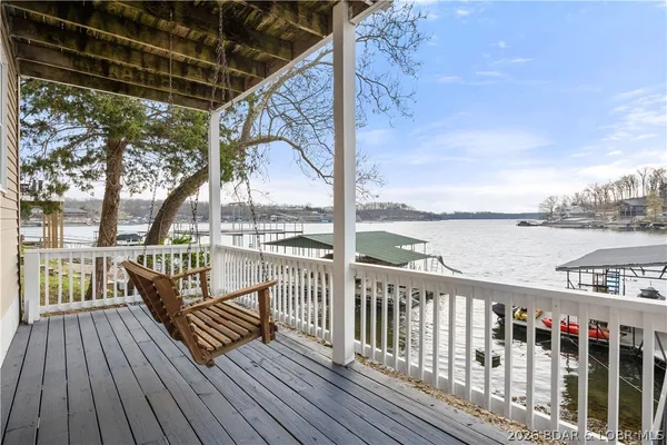 $510,000 | 30481 Edge View Drive, Rocky Mount, MO 65072