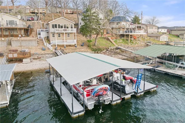 $510,000 | 30481 Edge View Drive, Rocky Mount, MO 65072