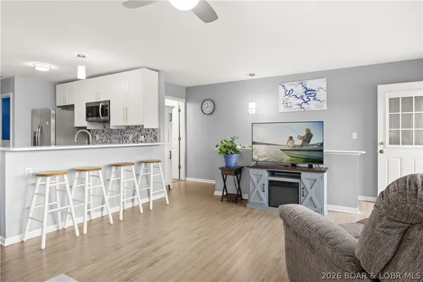 $510,000 | 30481 Edge View Drive, Rocky Mount, MO 65072