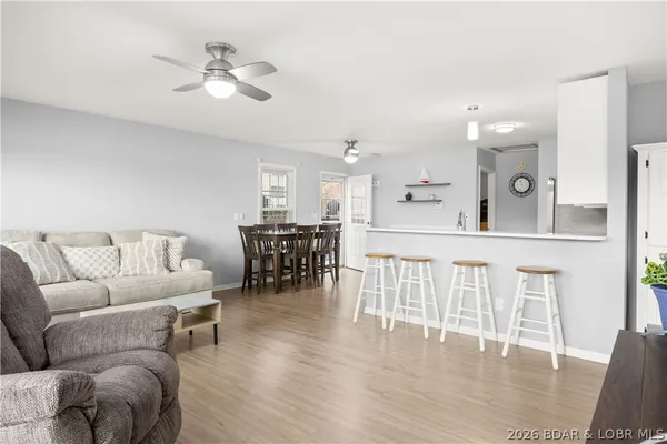 $510,000 | 30481 Edge View Drive, Rocky Mount, MO 65072