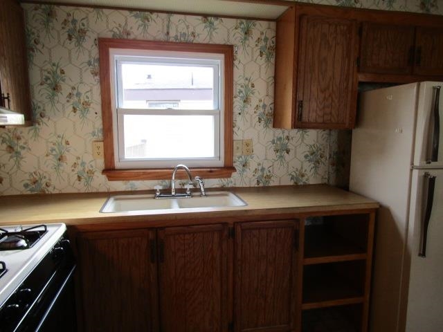 290 Calef Highway, Unit D30 Epping, NH 03042 - Photo 22 of 24