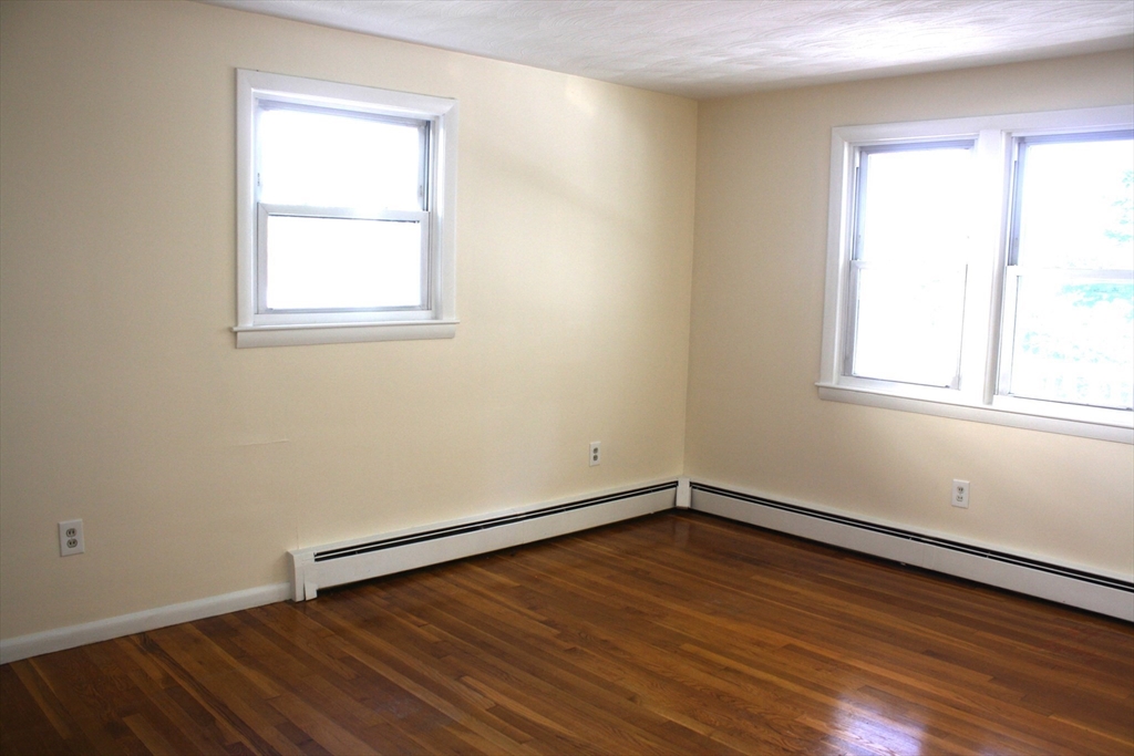 56 High Ridge Road, Unit 1 Worcester, MA 01602 - Photo 11 of 32