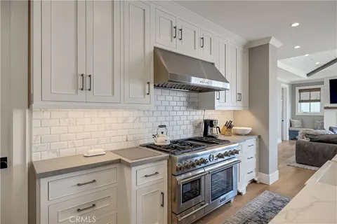 $3,249,000 | 715 2nd Street, Hermosa Beach, CA 90254