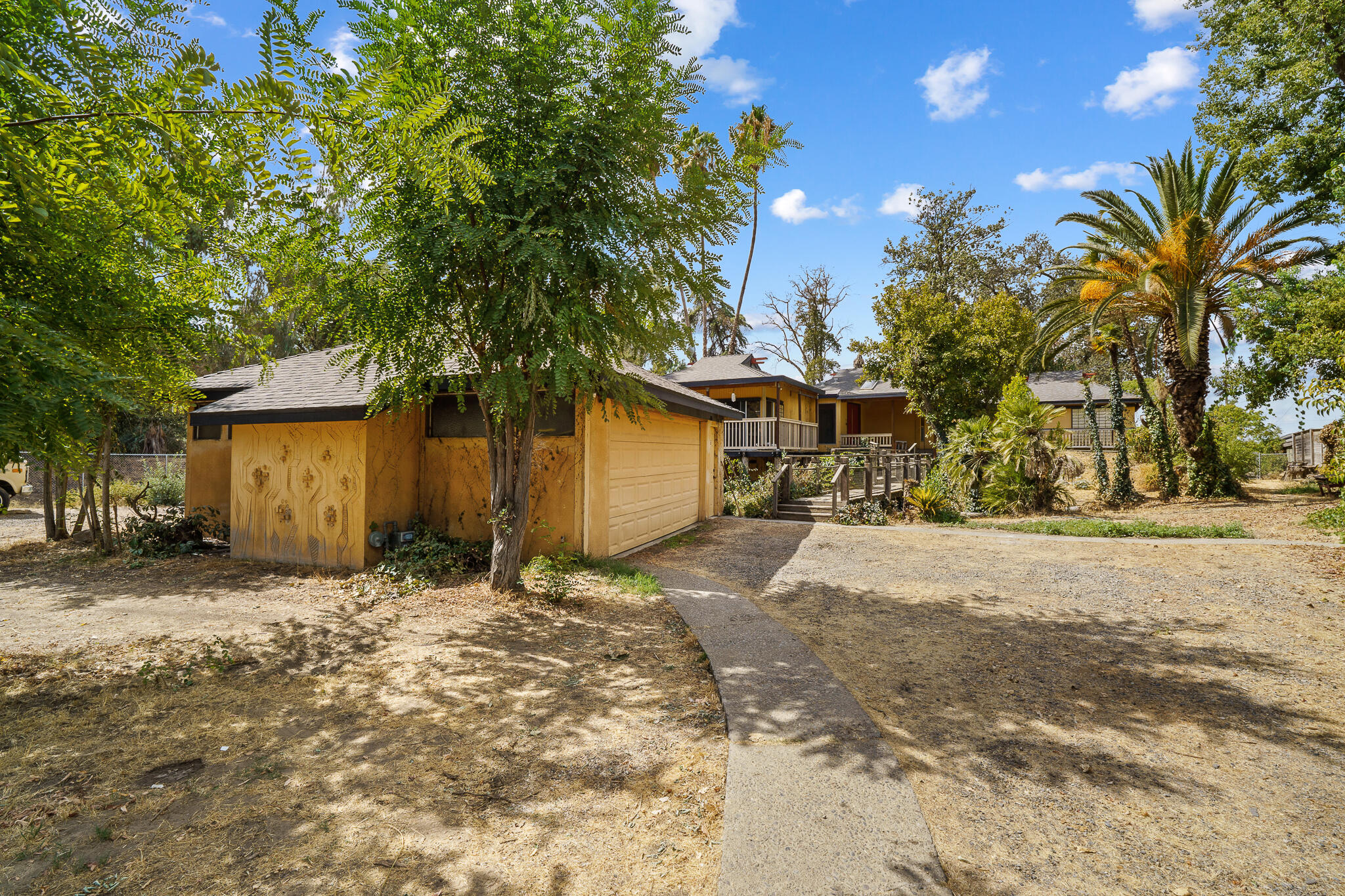 30907 Tower Road Visalia, CA 93292 - Photo 4 of 51 4