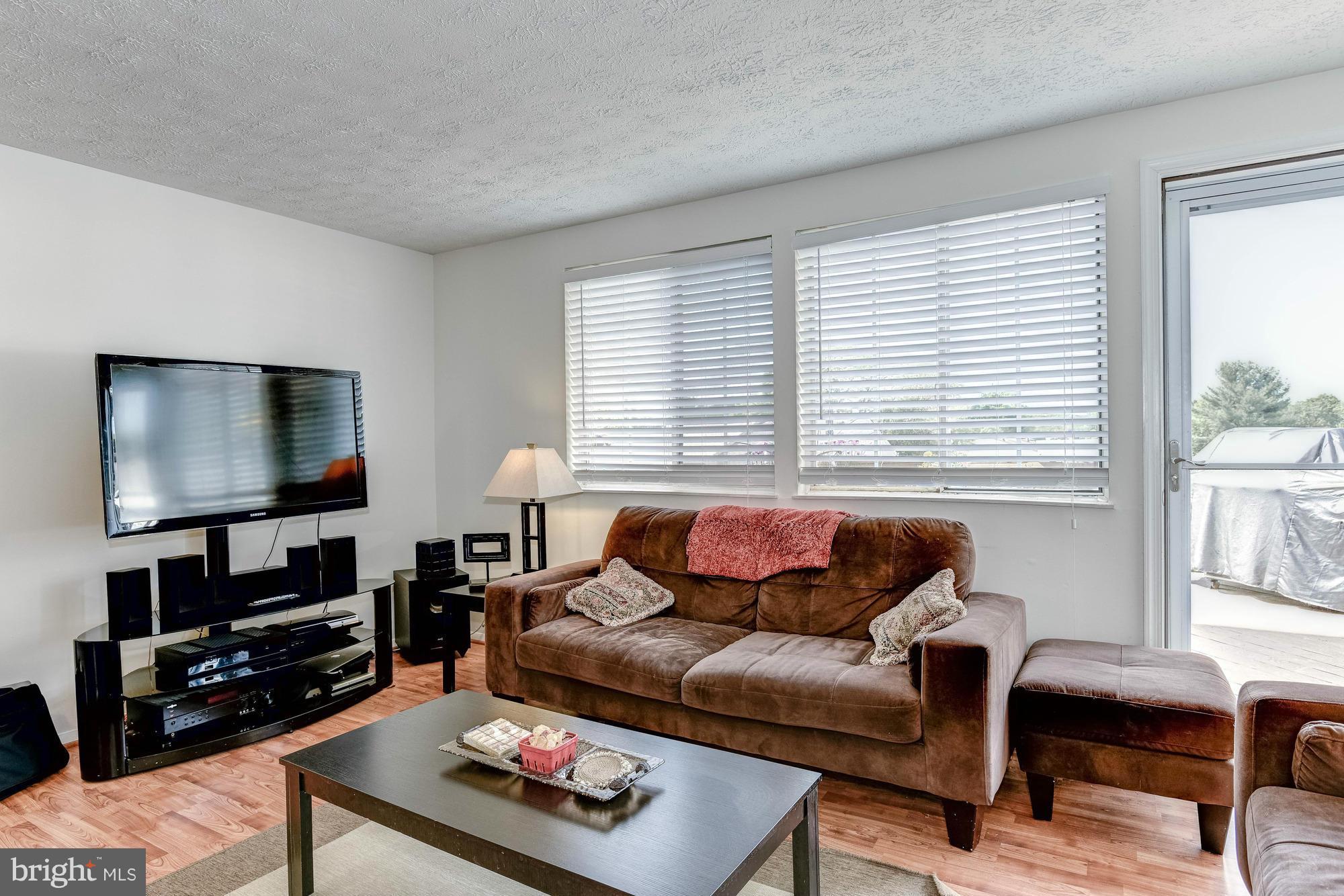 8300 Bark Tree Court Springfield, VA 22153 - Photo 11 of 24 Living Room