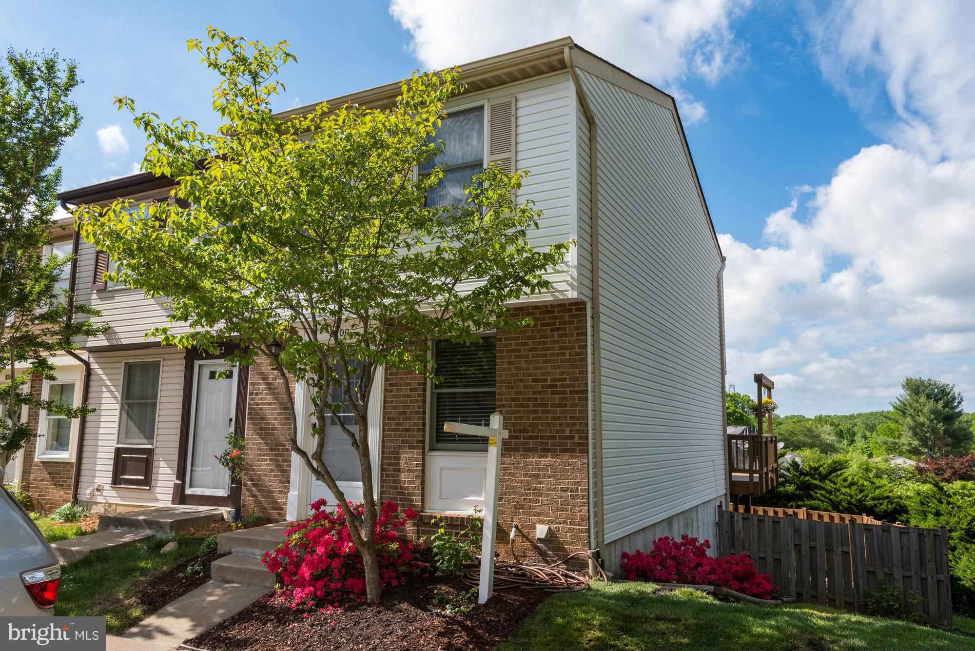 8300 Bark Tree Court Springfield, VA 22153 - Photo 3 of 24 Exterior