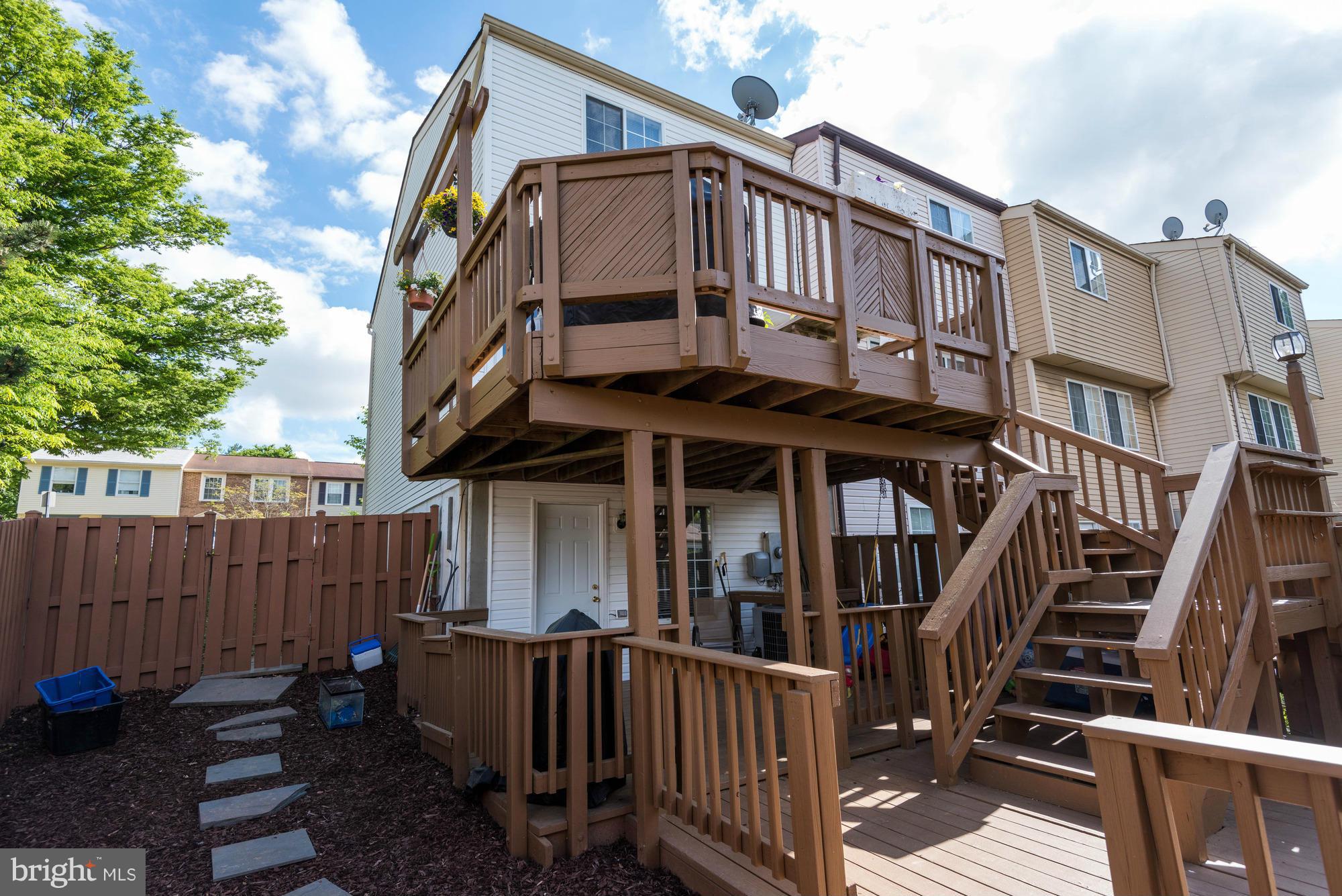 8300 Bark Tree Court Springfield, VA 22153 - Photo 24 of 24 Two level deck