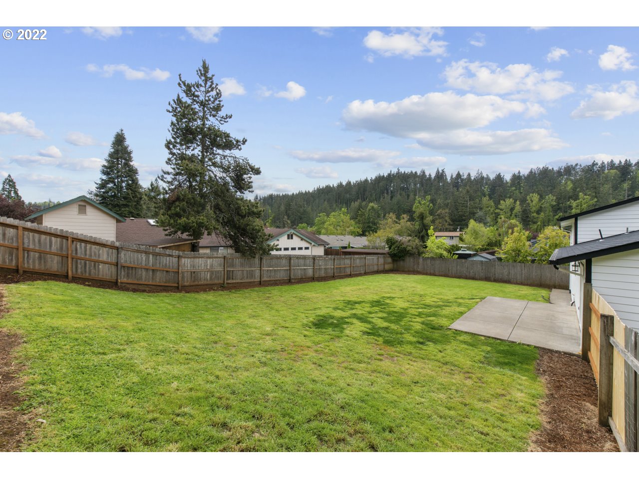 222 Silver Loop Silverton, OR 97381 - Photo 27 of 27 Gallery Image 27