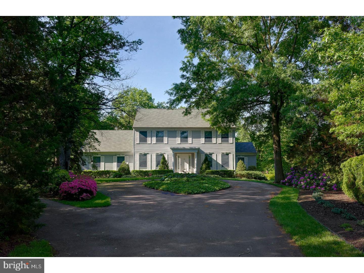 615 Salina Road Sewell, NJ 08080 - Photo 3 of 25 Gallery Image 3