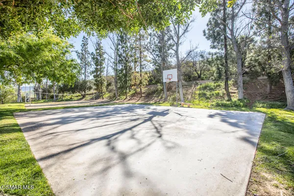 $600,000 | 640 Indian Oak Lane, Unit 106, Oak Park, CA 91377