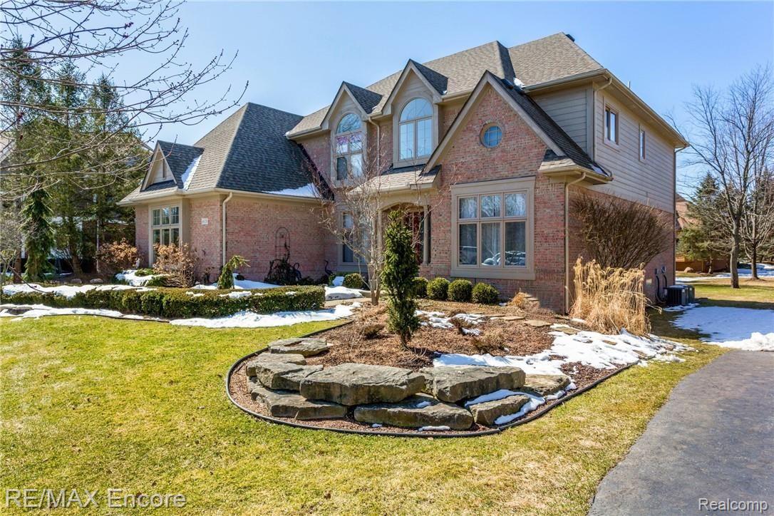 6620 Ridgewood Ct Clarkston MI-print-002-33-6620 Ridgewood CT-4200x2800-300dpi.jpg