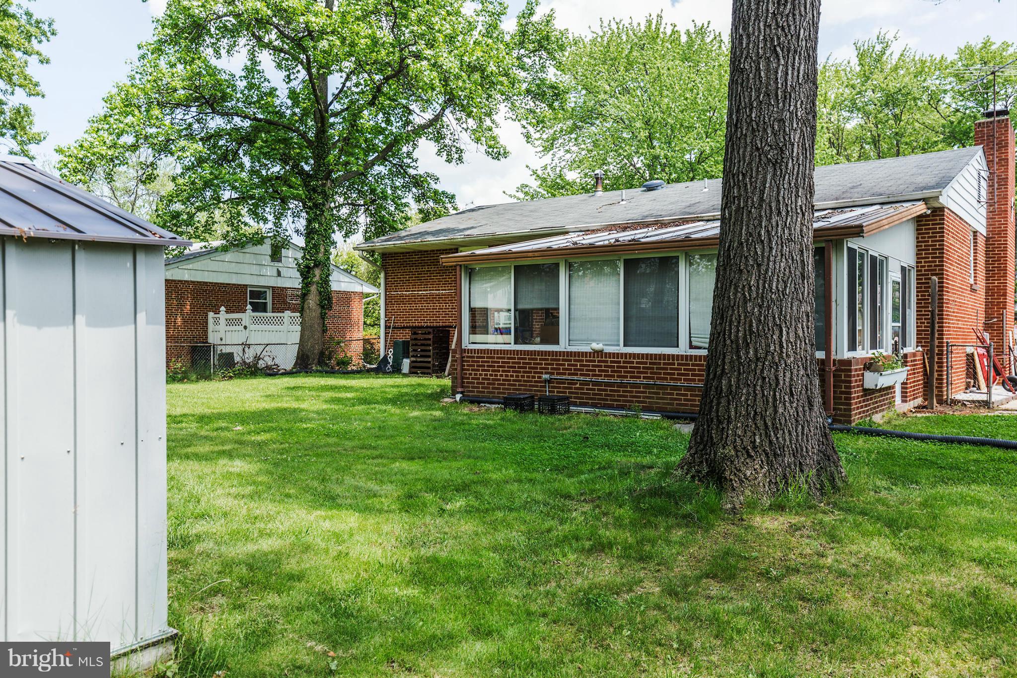 6927 Ruskin Street Springfield, VA 22150 - Photo 2 of 30 Exterior (Rear)
