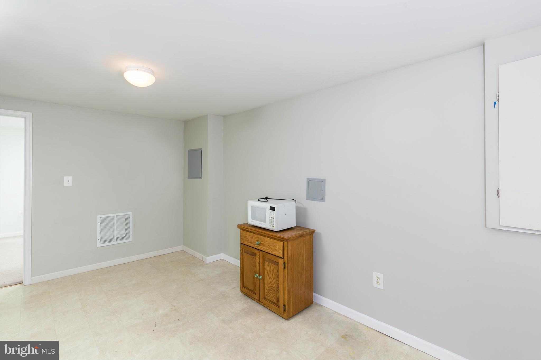 6927 Ruskin Street Springfield, VA 22150 - Photo 19 of 30 Basement