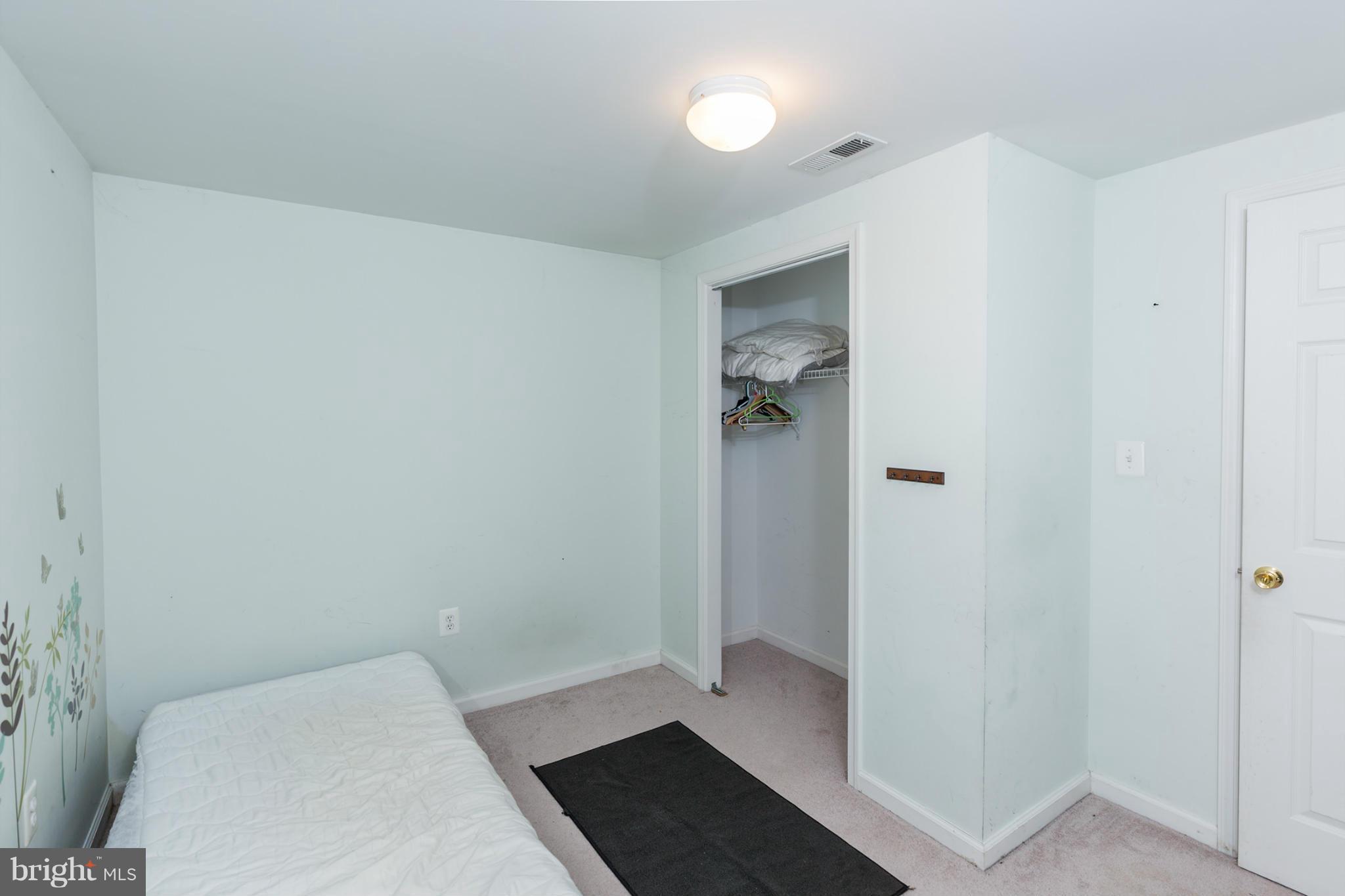 6927 Ruskin Street Springfield, VA 22150 - Photo 21 of 30 Bedroom