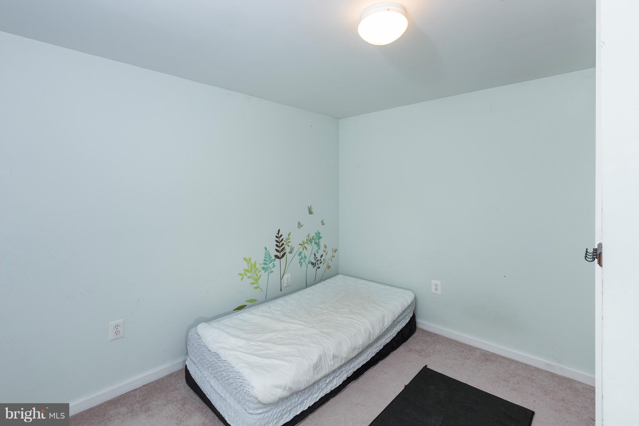 6927 Ruskin Street Springfield, VA 22150 - Photo 22 of 30 Bedroom